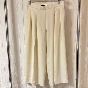 Banana Republic Cream Wide-Leg Cropped Pants, Like new! Lined! 2P